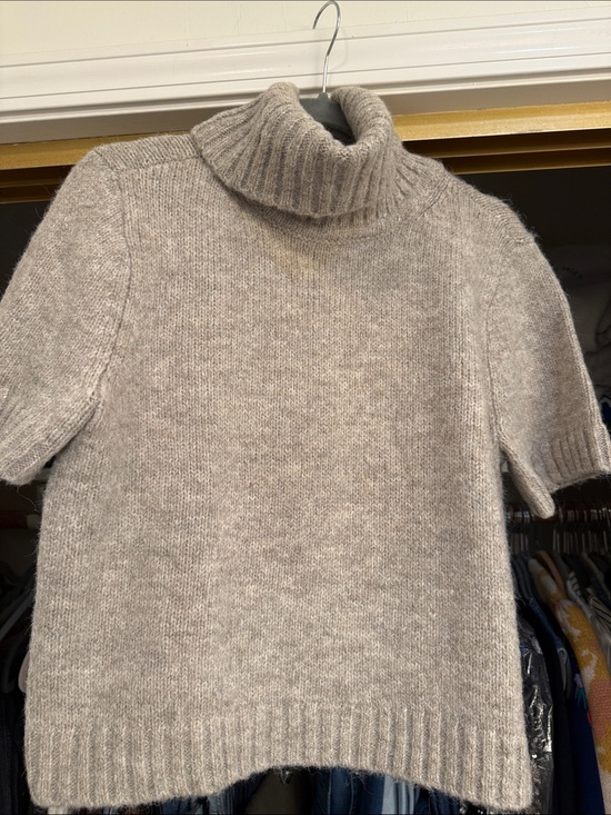 Abercrombie & Fitch Sweaters - Abercrombie & wool knit Turtleneck Sweater in Light Beige